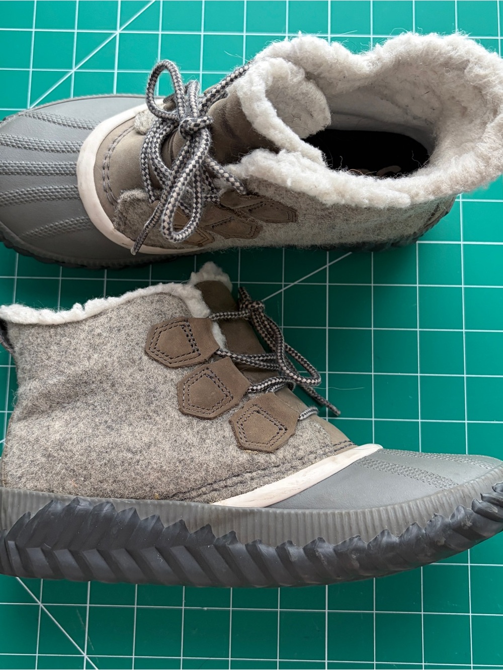 Sorel Women’s Grey & Tan Fleece-Lined Winter Boots